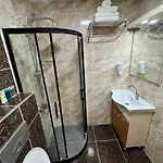 Ξενοδοχείο E5 Park 3*