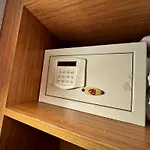 E5 Park Ξενοδοχείο 3*