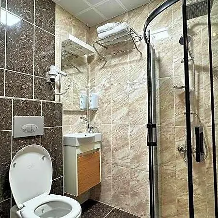 Hotell E5 Park 3*